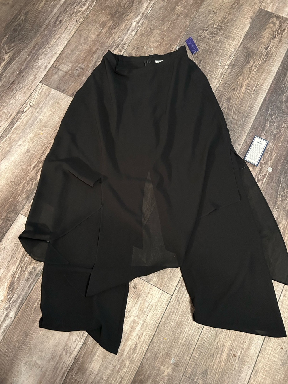 Metaphor Women’s Black Wide-Leg Dress Pants. 30 waist